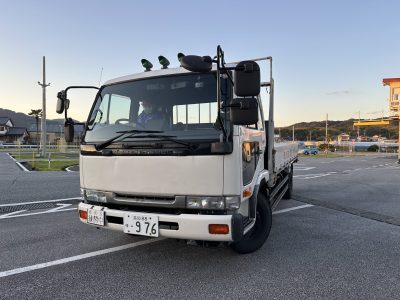 中型車